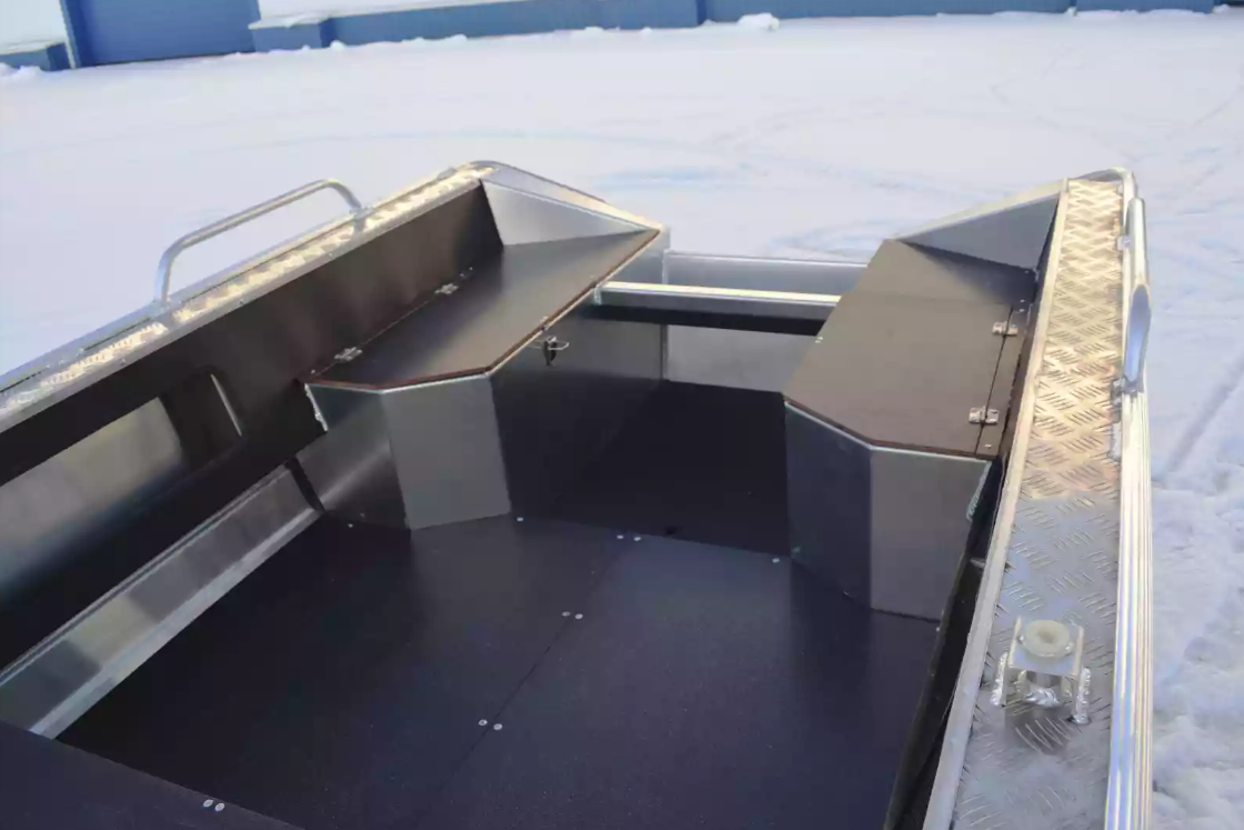 Алюминиевая лодка Wyatboat-370 в Великом Новгороде