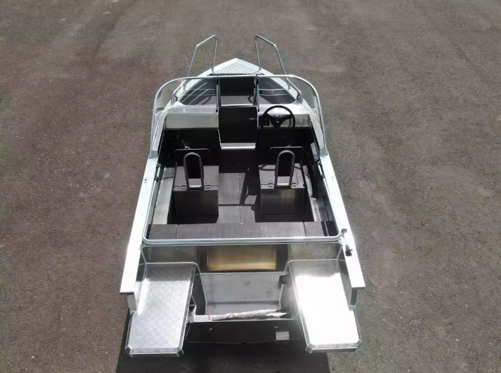 Алюминиевая лодка  Неман-400 DCM NEW в Великом Новгороде