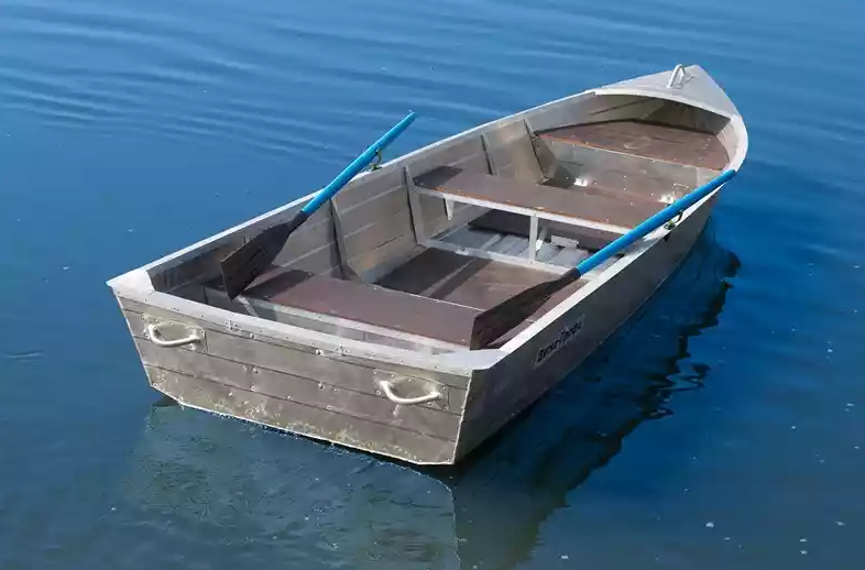 Алюминиевая лодка Вятка-Профи 32 в Великом Новгороде