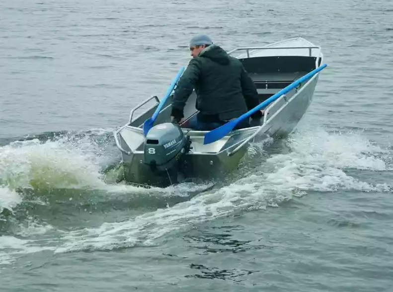 Алюминиевая лодка Wyatboat-390 M в Великом Новгороде