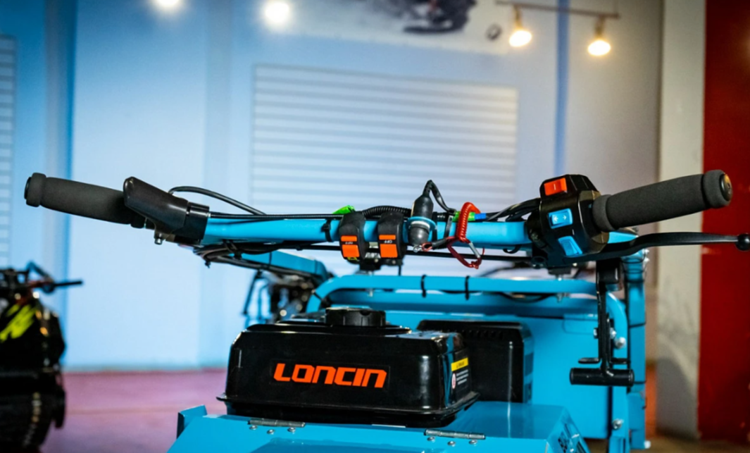 Мотобуксировщик Бурлак Таежник 15 л.с. в Великом Новгороде