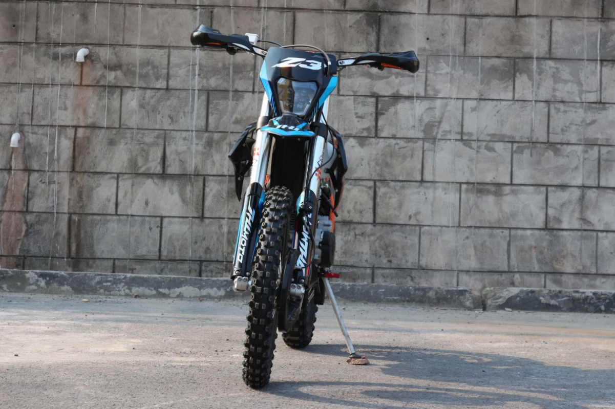 Мотоцикл JHLMOTO JHL Z3 CB250 (172FMM-3A) в Великом Новгороде