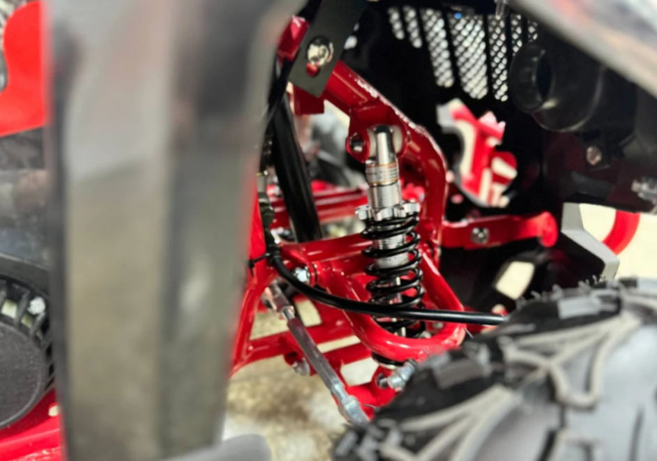 Квадроцикл GBM ROBLOX в Великом Новгороде