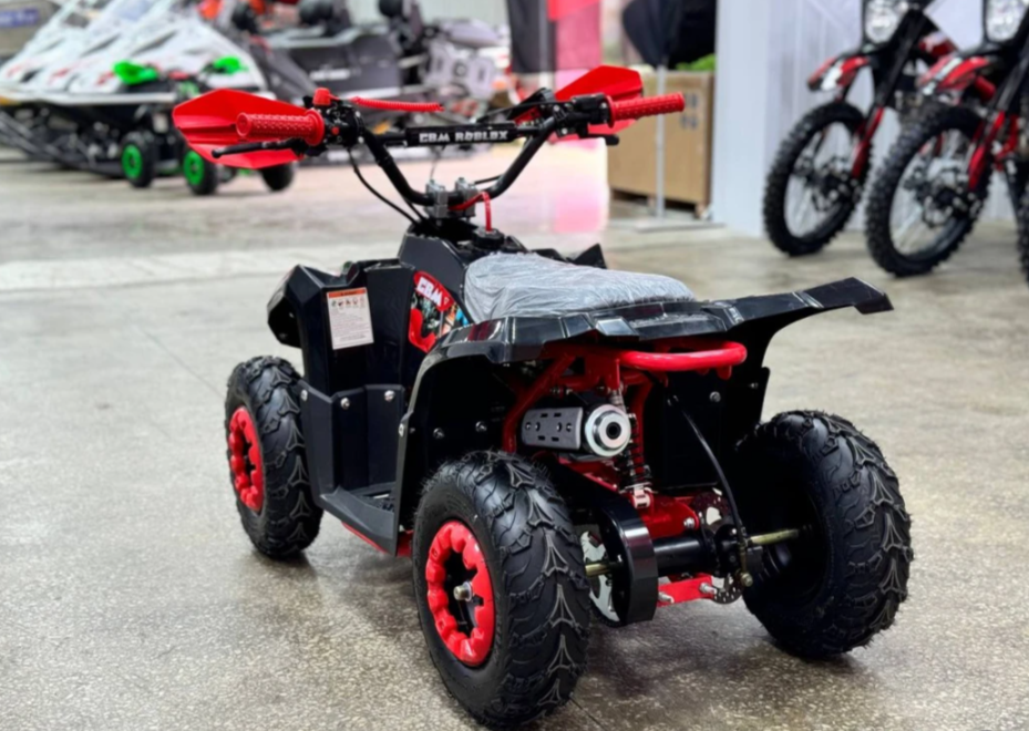 Квадроцикл GBM ROBLOX в Великом Новгороде