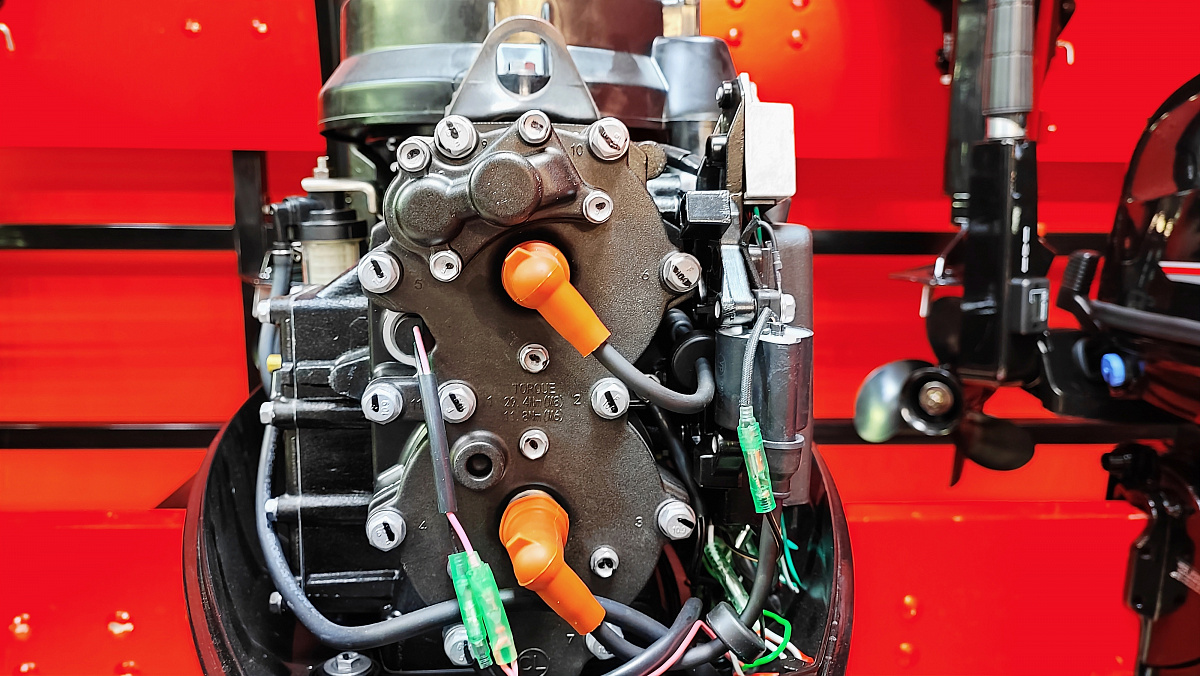 Лодочный мотор MARLIN PROLINE MP 50 AWR ПОД ВОДОМЕТ в Великом Новгороде