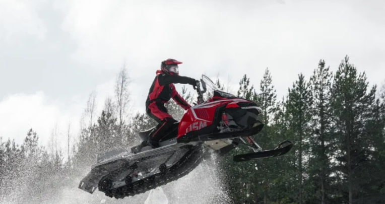 Снегоход OSM SM1000 в Великом Новгороде