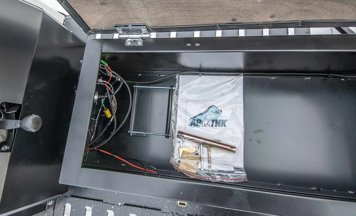 Снегоход БТС "АРКТИК 4Т" 18.5 л.с. э/зап, реверс, тормоз в Великом Новгороде