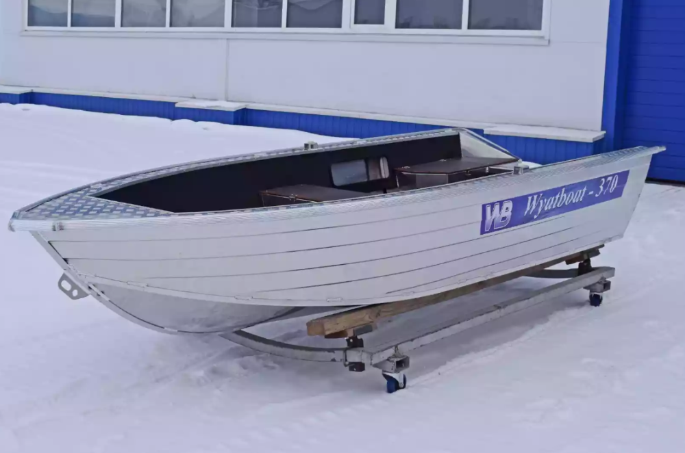 Алюминиевая лодка Wyatboat-370 в Великом Новгороде
