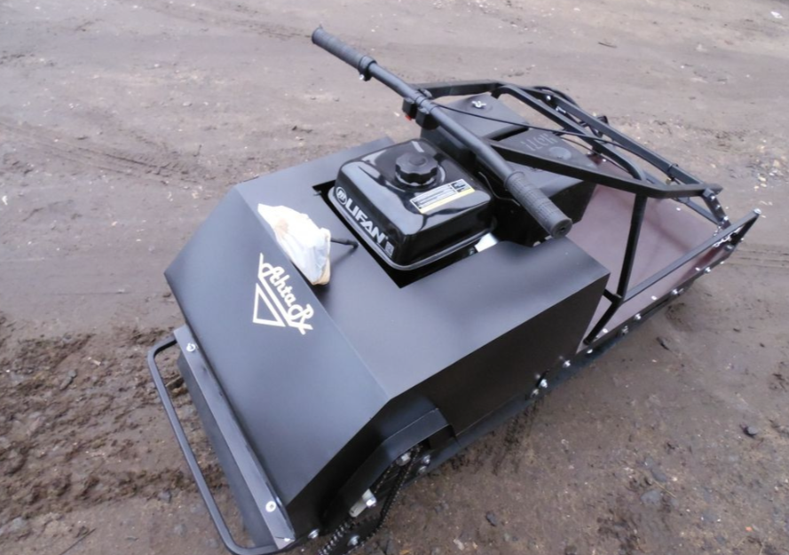 Мотобуксировщик AhtaR Зима 15 л/с с вариатором в Великом Новгороде