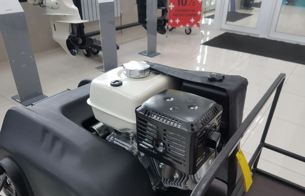 Мотобуксировщик PAXUS 650 AVANT 13 л.с. HONDA в Великом Новгороде