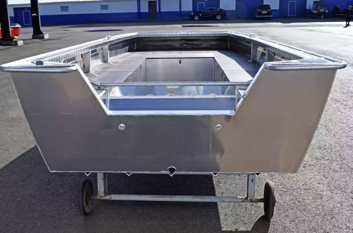 Алюминиевая лодка Wyatboat-490 Jonboat в Великом Новгороде