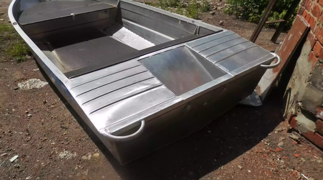 Алюминиевая лодка Вятка-Профи Вариант в Великом Новгороде