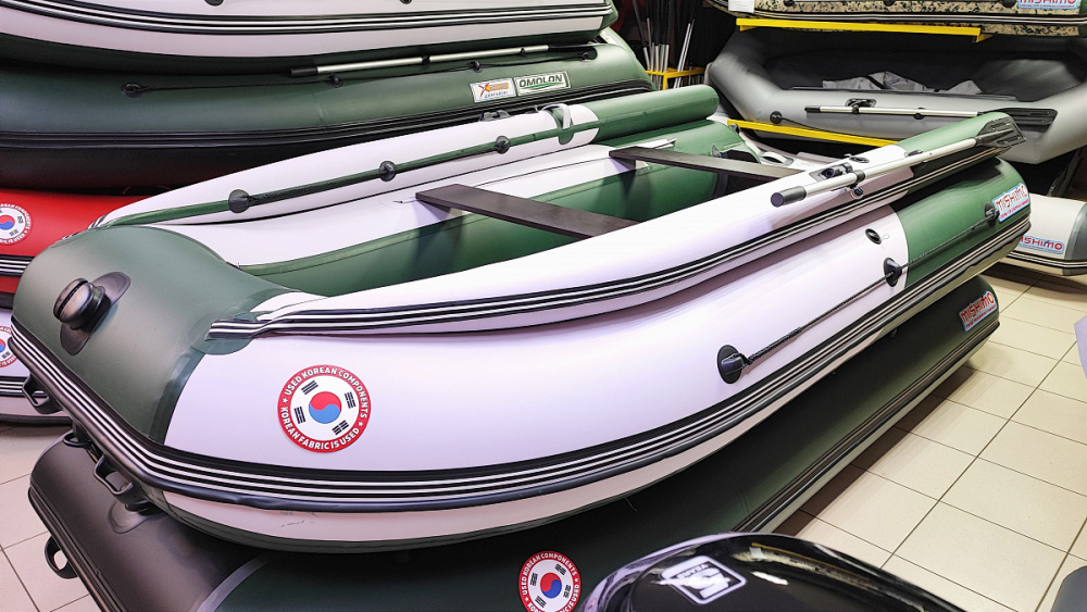 Лодка MISHIMO FAMILY PRO 400 в Великом Новгороде