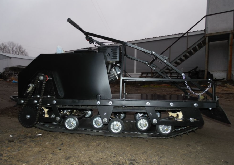 Мотобуксировщик AhtaR Зима 15 л/с с вариатором в Великом Новгороде