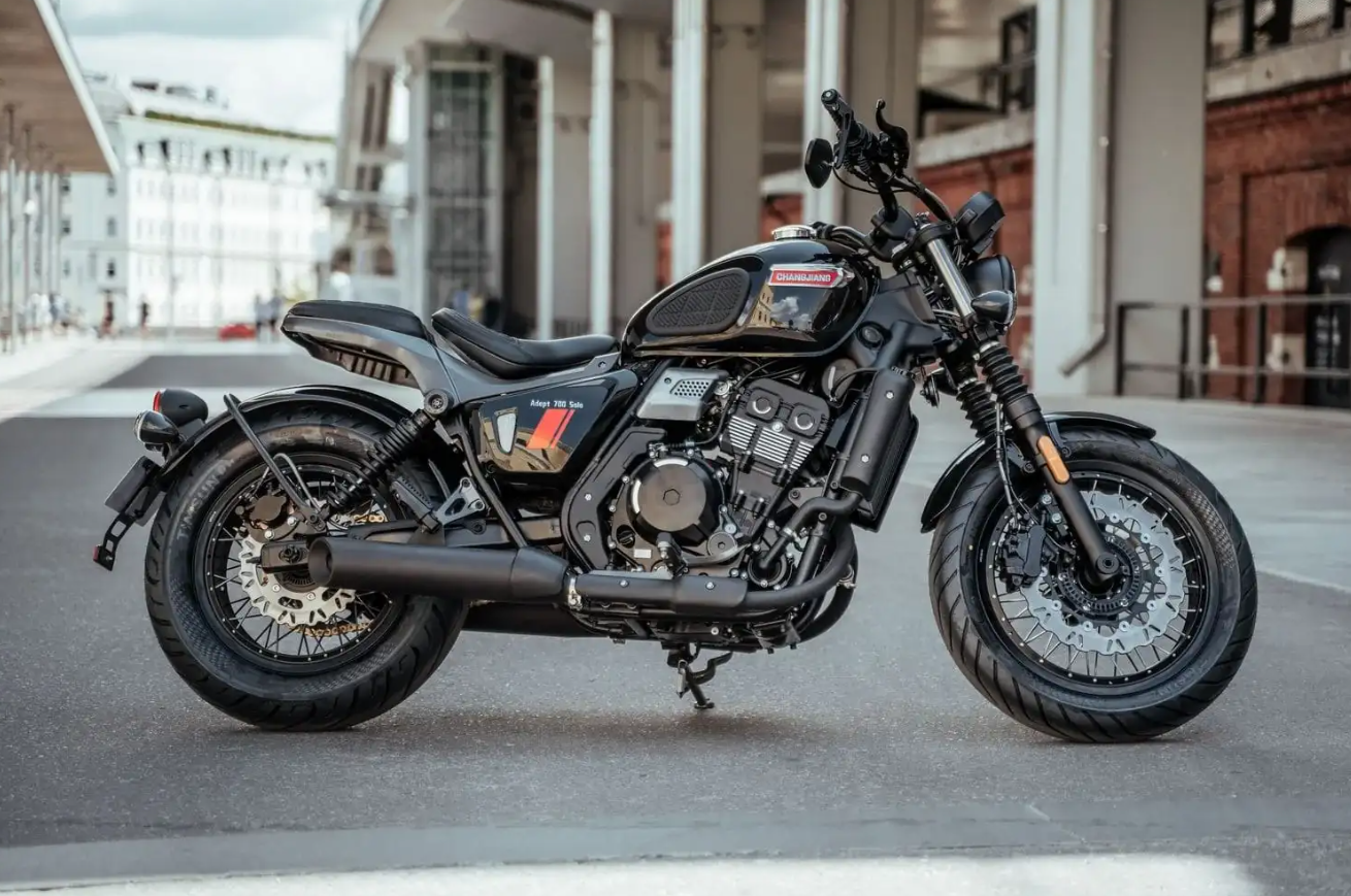 Мотоцикл CJ Adept Solo 700 в Великом Новгороде