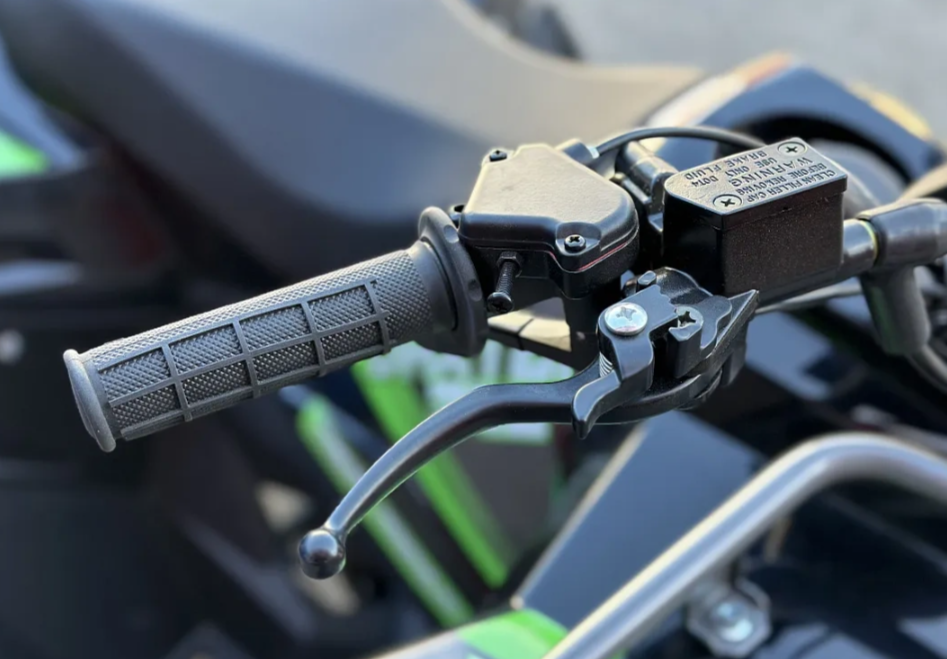 Квадроцикл GBM DAXTER 220 NEW в Великом Новгороде