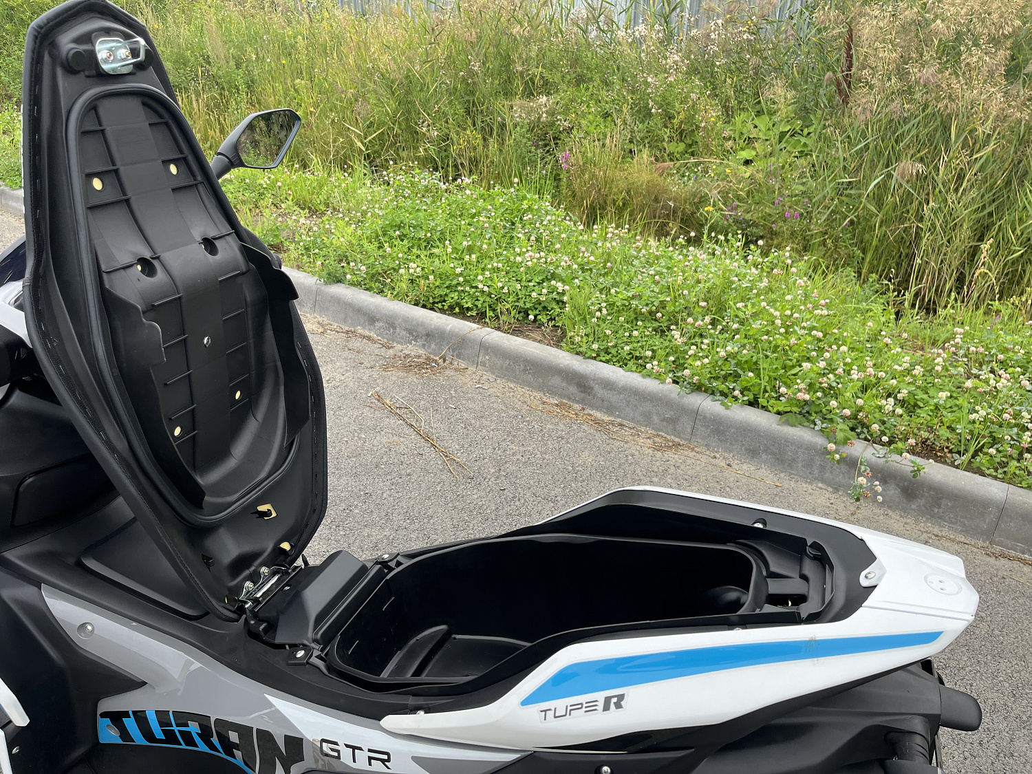 Скутер PROMAX TURAN 250 (49) в Великом Новгороде