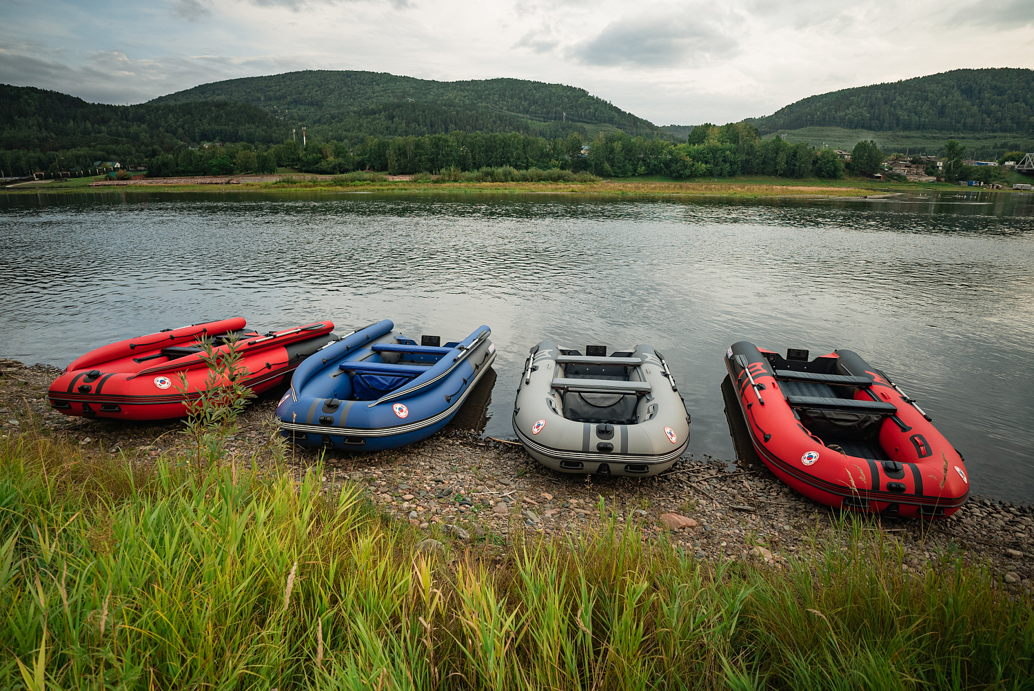 Лодка MISHIMO RIVER FJET PRO 400 под водомет в Великом Новгороде