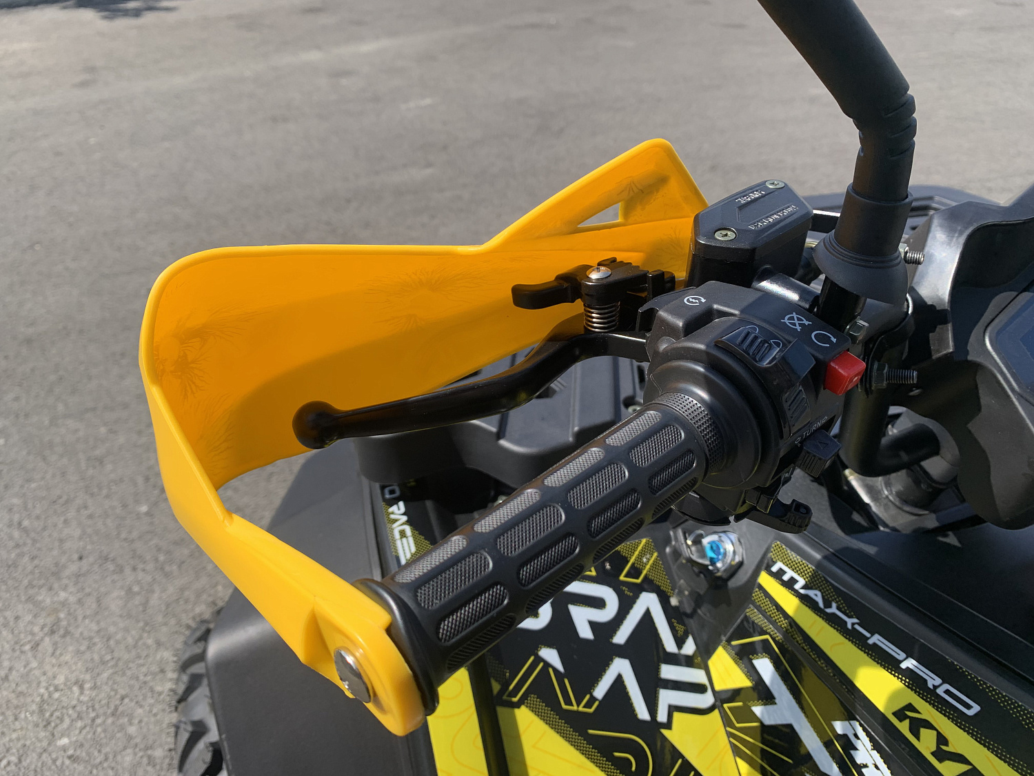 Квадроцикл PROMAX TAURUS 300 MAX-PRO в Великом Новгороде