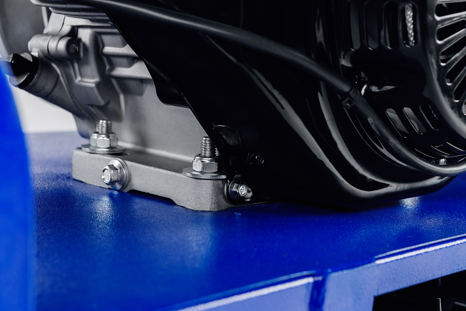 МОТОБУКСИРОВЩИК SNOW DOG 15 л.с. в Великом Новгороде