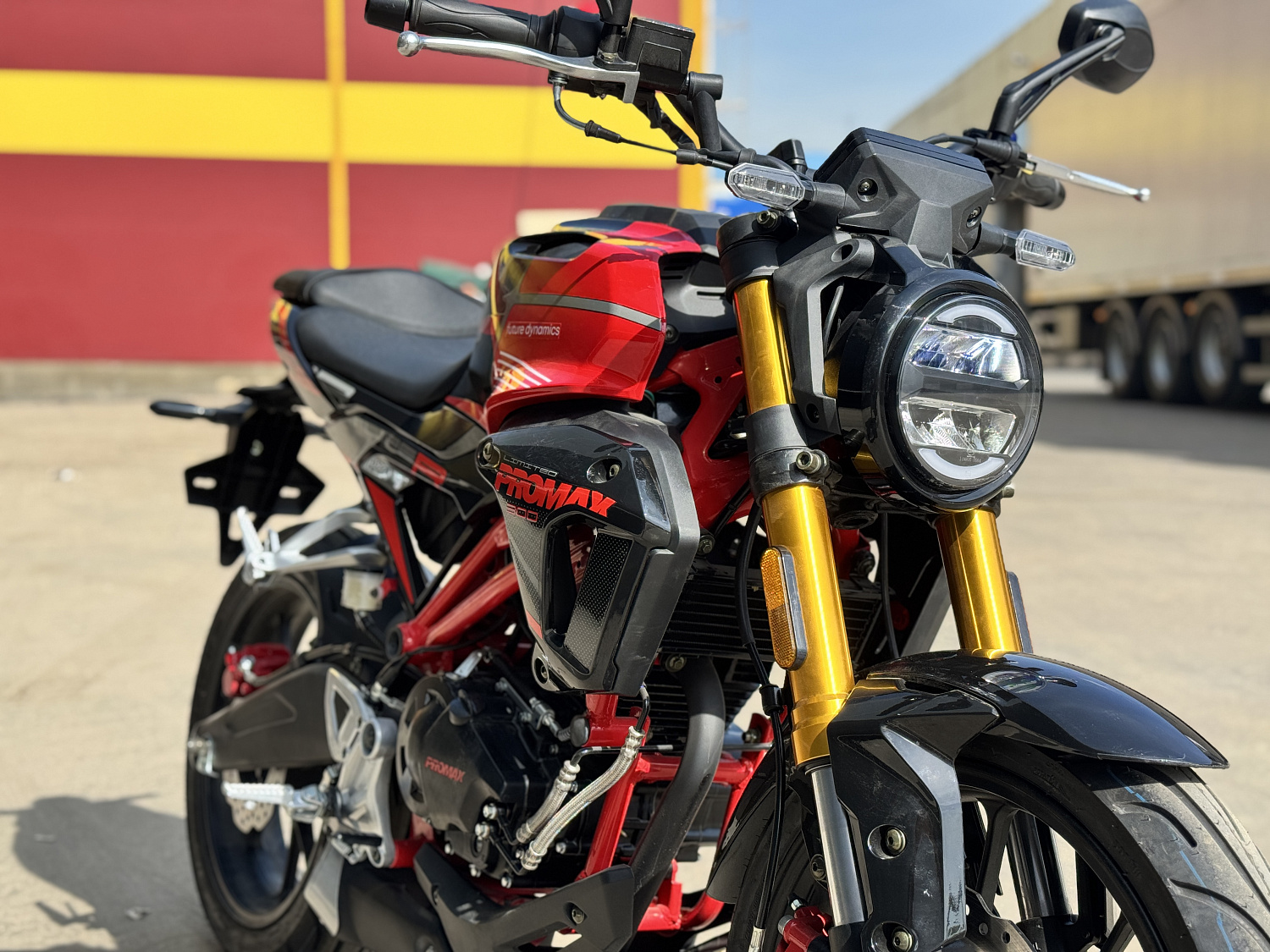 Мотоцикл PROMAX CB300 в Великом Новгороде