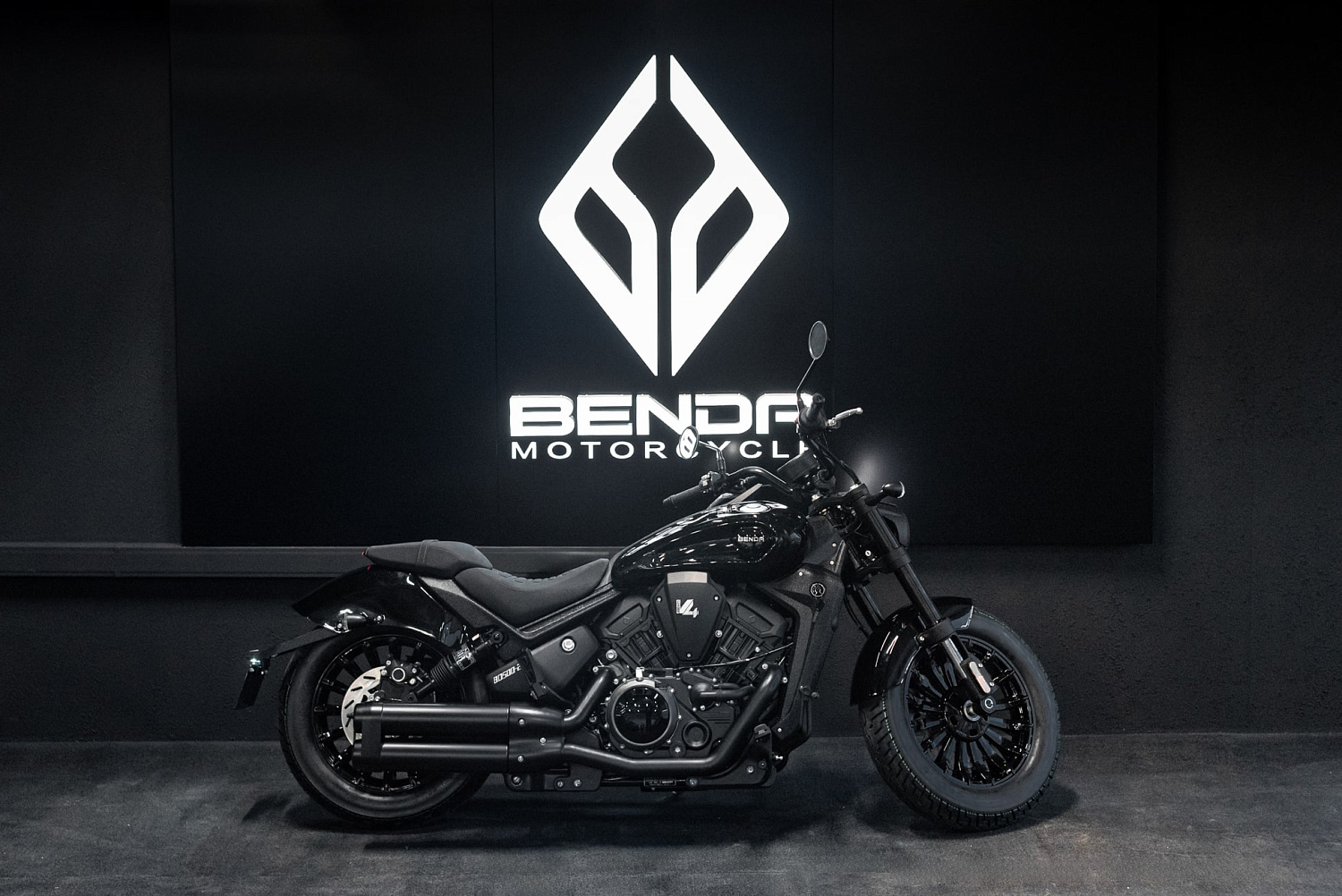 Мотоцикл Benda DarkFlag 500 в Великом Новгороде