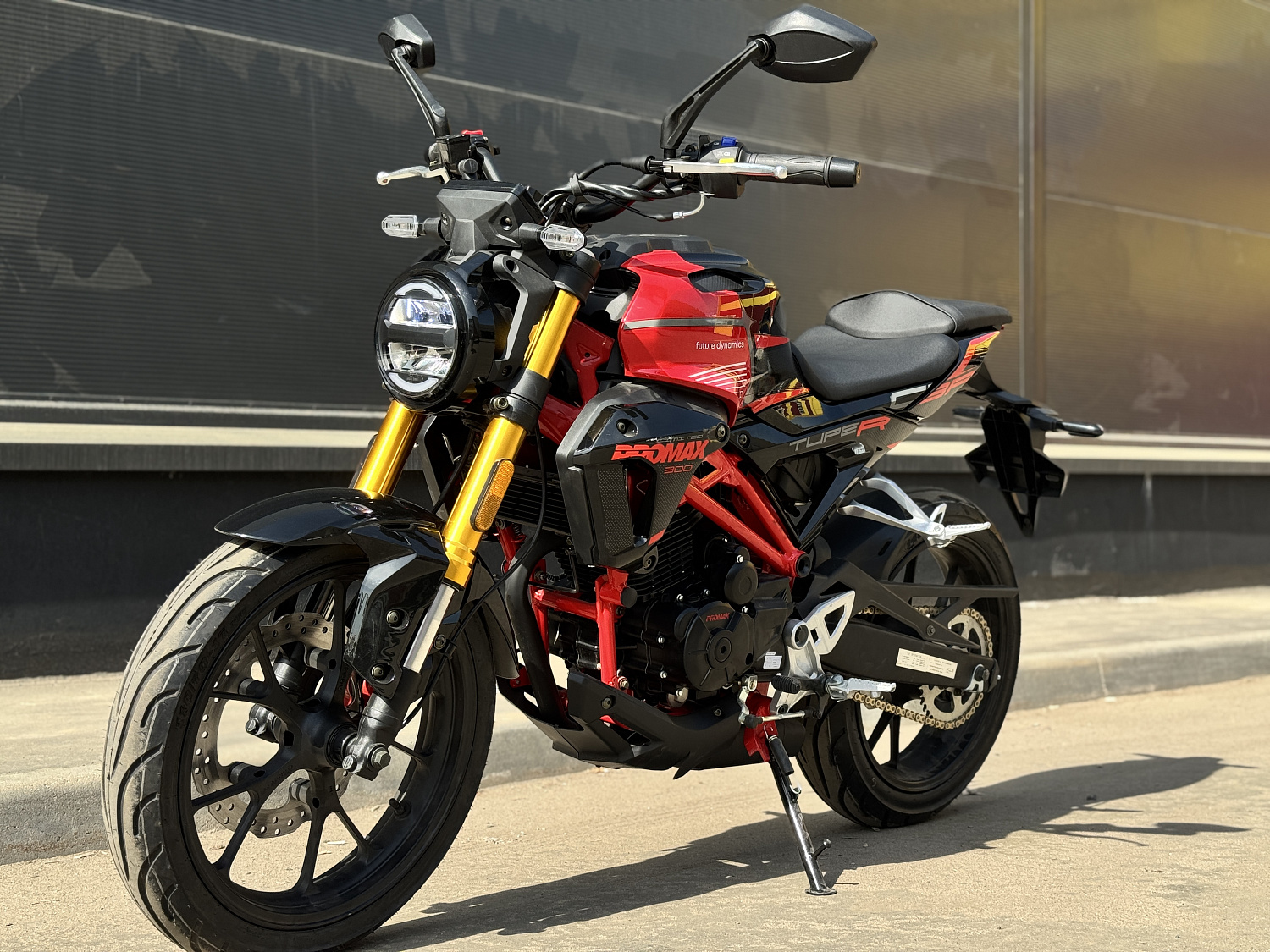 Мотоцикл PROMAX CB300 в Великом Новгороде