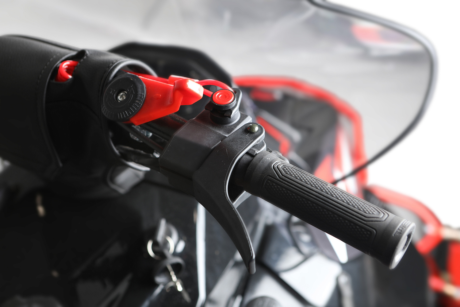 Снегоход IKUDZO HUNTER 600LK 20 V2 в Великом Новгороде