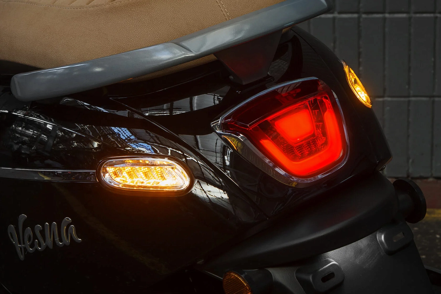 Скутер MINSK Vesna 50 M1NSK в Великом Новгороде