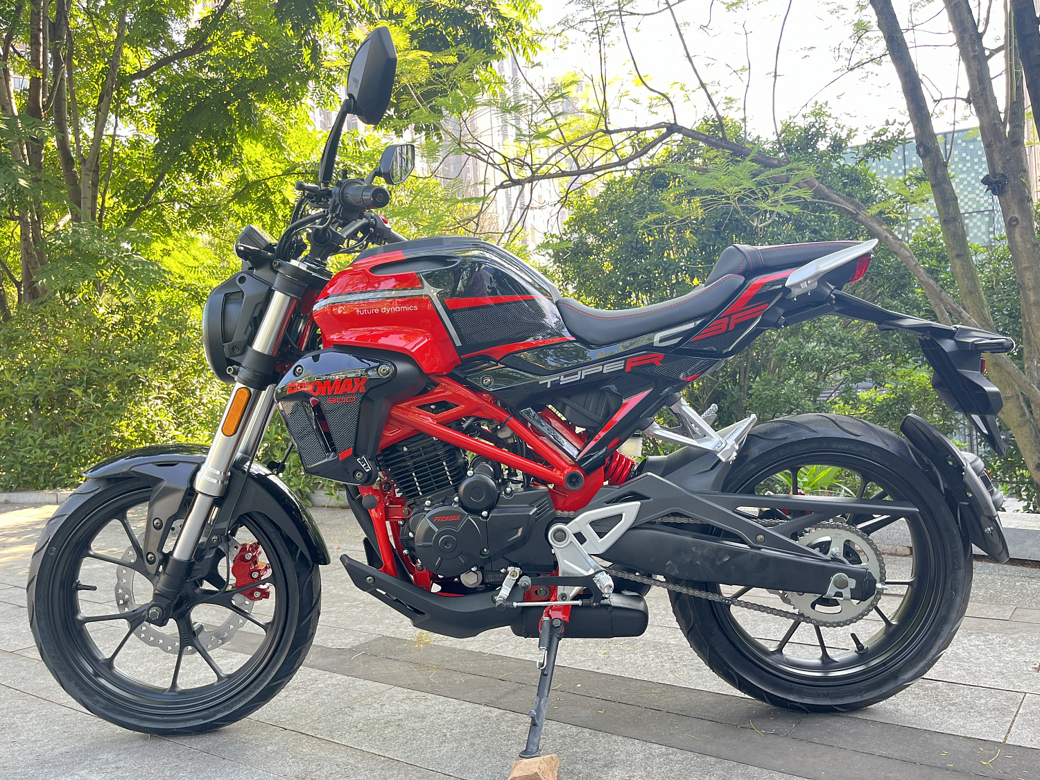 Мотоцикл PROMAX CB300 в Великом Новгороде