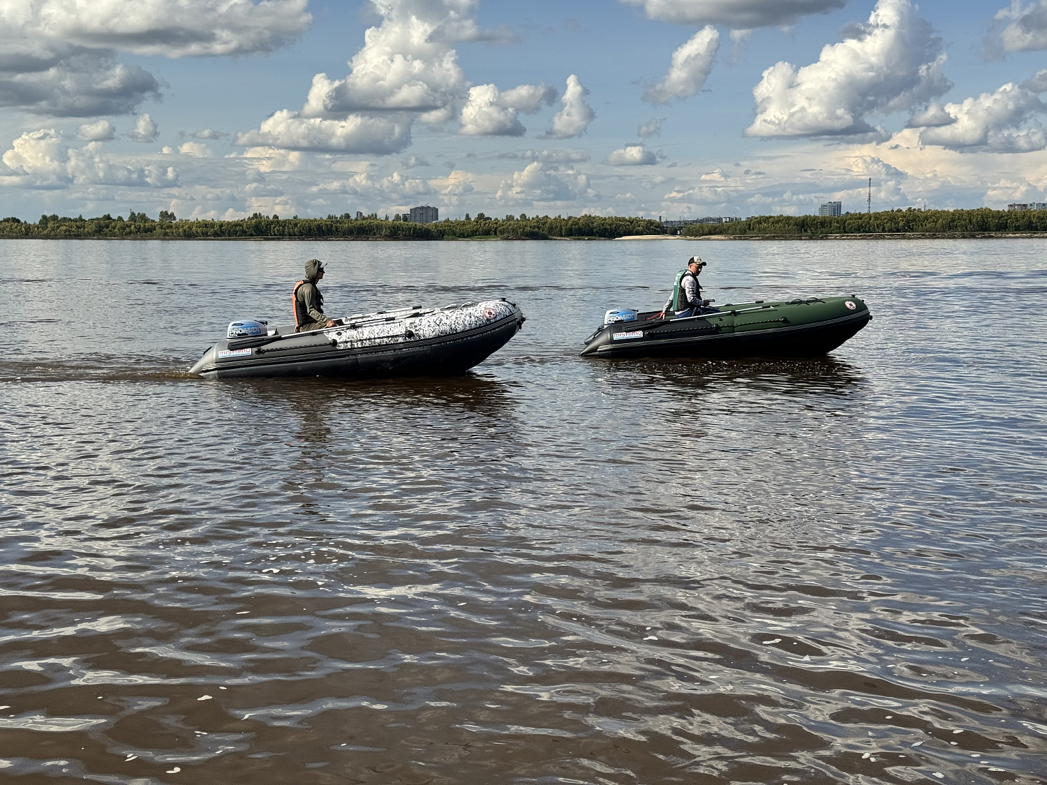 Лодка MISHIMO BIG FLOOR 440 в Великом Новгороде