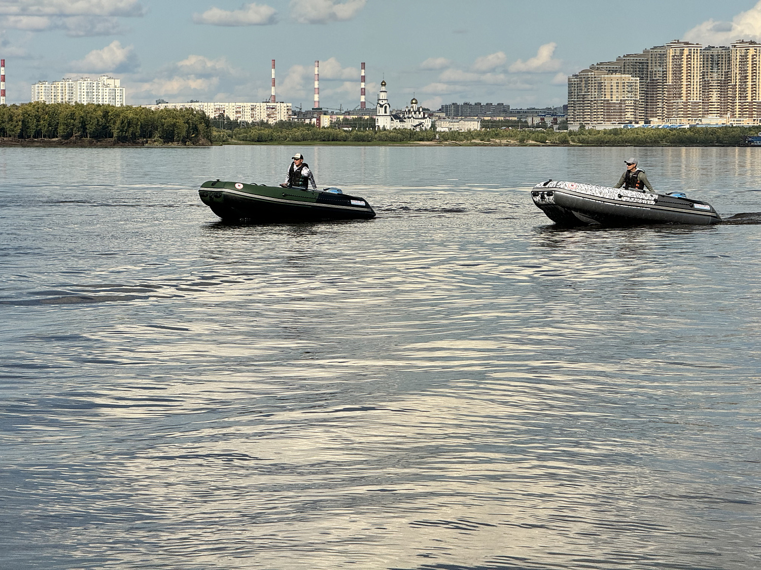 Лодка MISHIMO BIG FLOOR 440 в Великом Новгороде