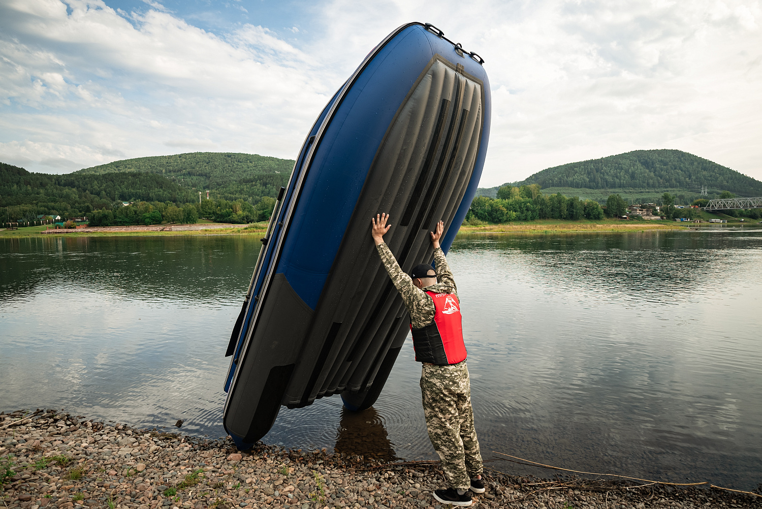 Лодка MISHIMO RIVER FJET PRO 400 под водомет в Великом Новгороде