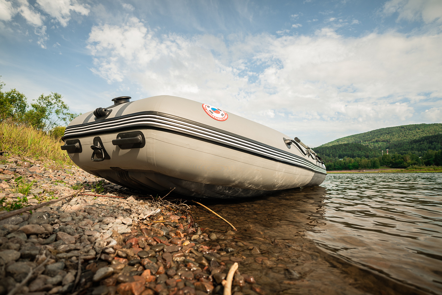 Лодка MISHIMO RIVER JET 390 под водомет в Великом Новгороде