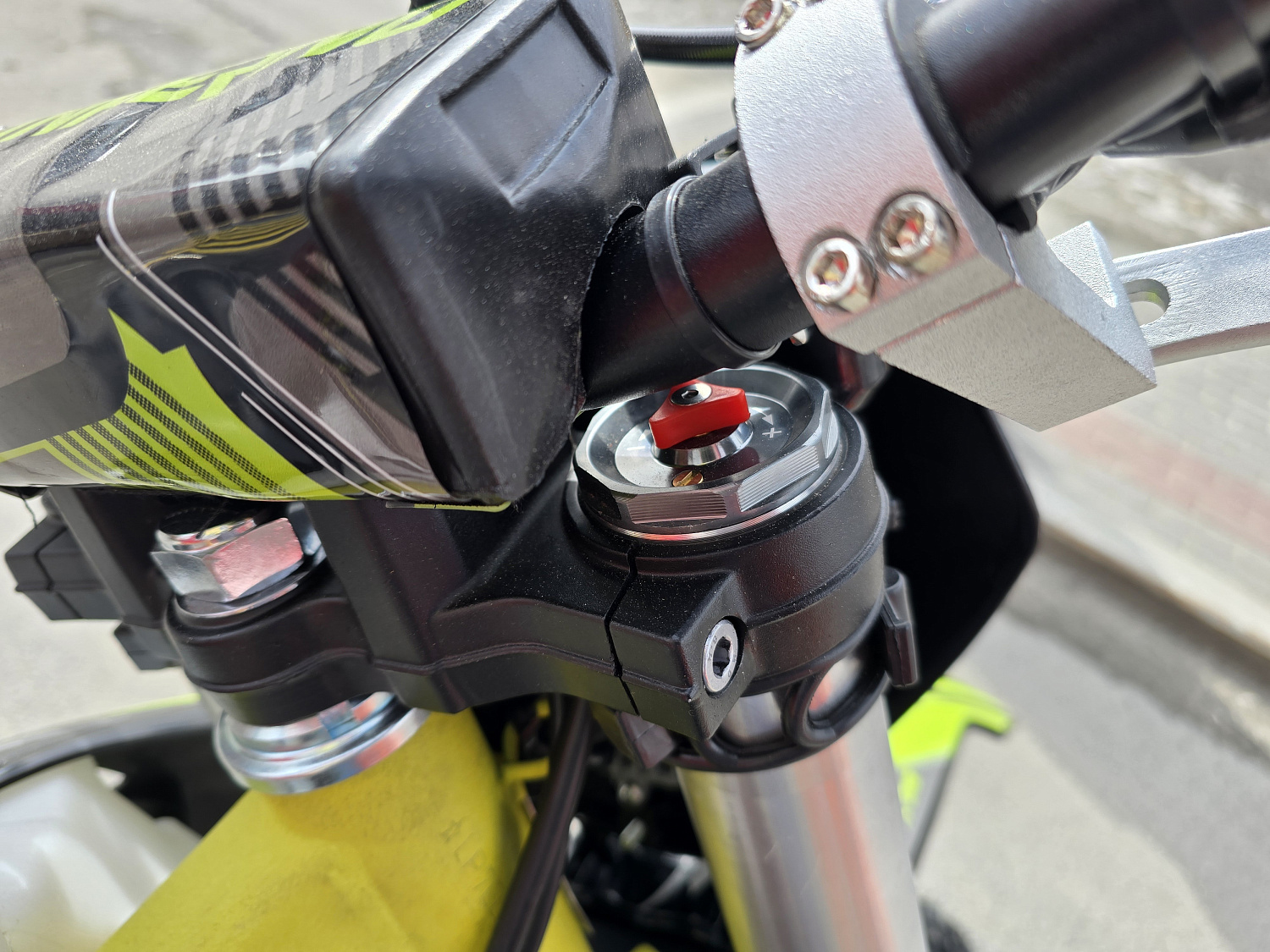 Кроссовый мотоцикл PROMAX INFERNO 380 (4 valves, 5 gears) в Великом Новгороде