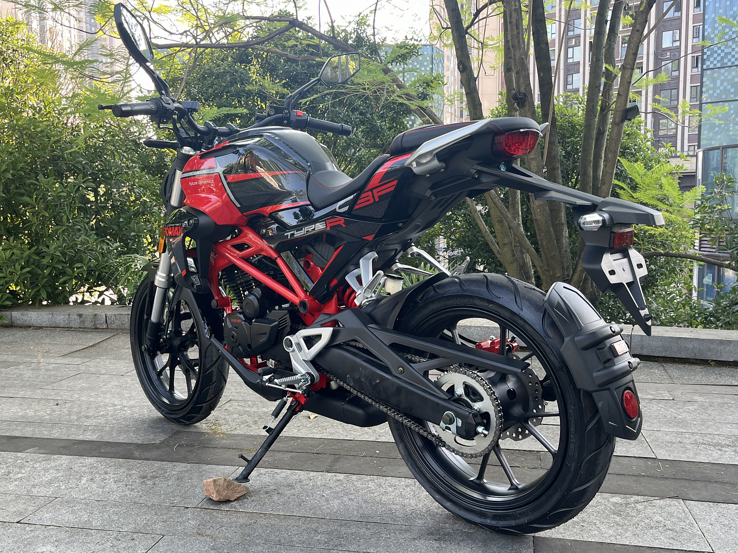 Мотоцикл PROMAX CB300 в Великом Новгороде